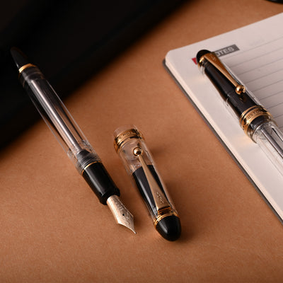 Pilot Custom 823 Fountain Pen - Clear GT 13