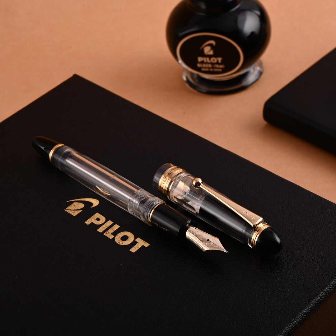 Buy Pilot Custom 823 Transparent Fountain Pen|Pilot Pens Online|Makoba