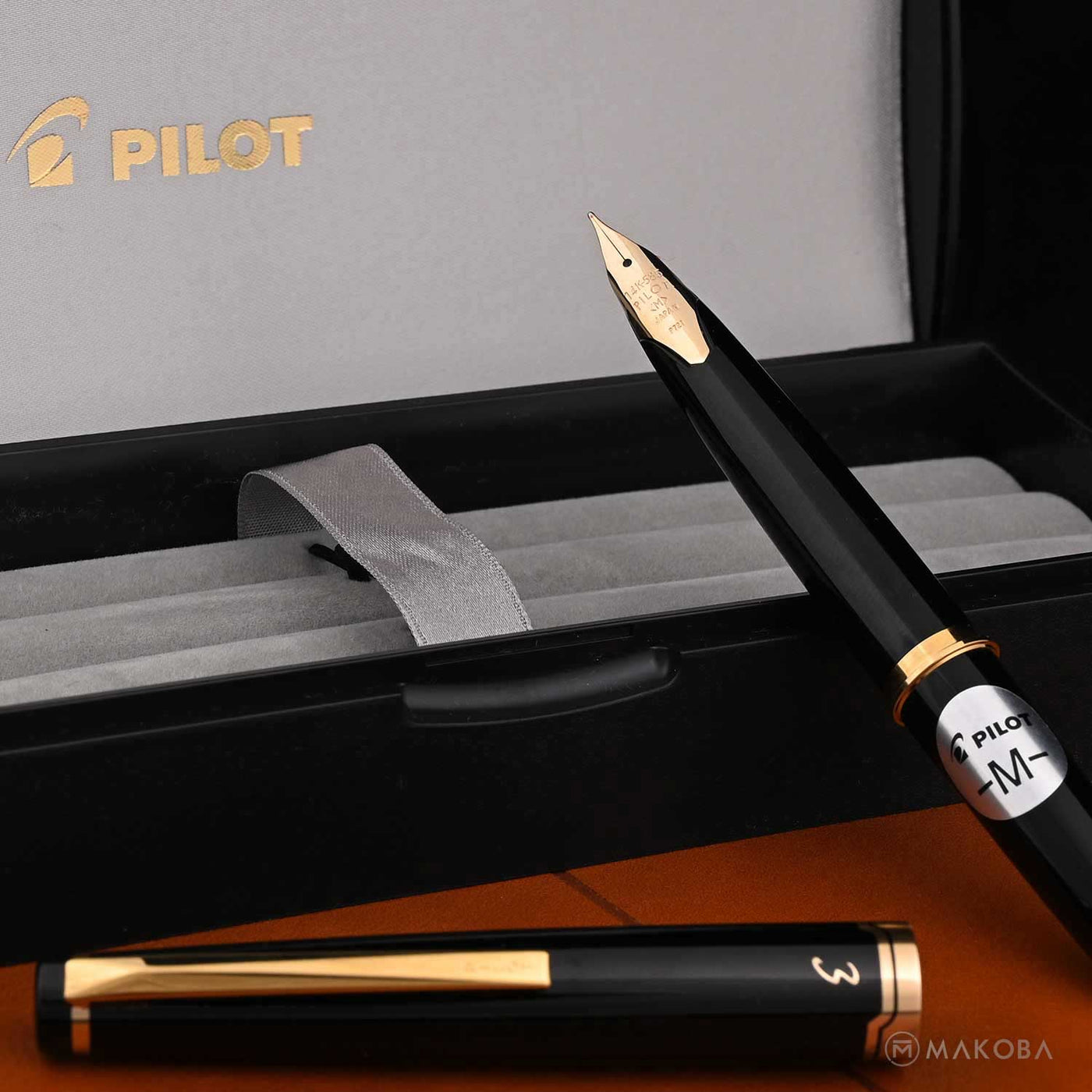 Pilot Elite E95s Fountain Pen - Black GT 7