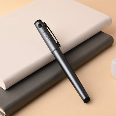 Pilot Explorer Fountain Pen - Gray 12