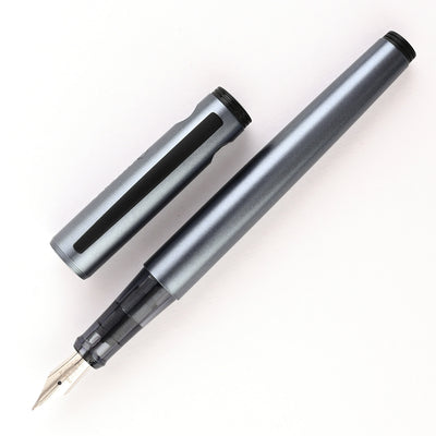 Pilot Explorer Fountain Pen - Gray 1