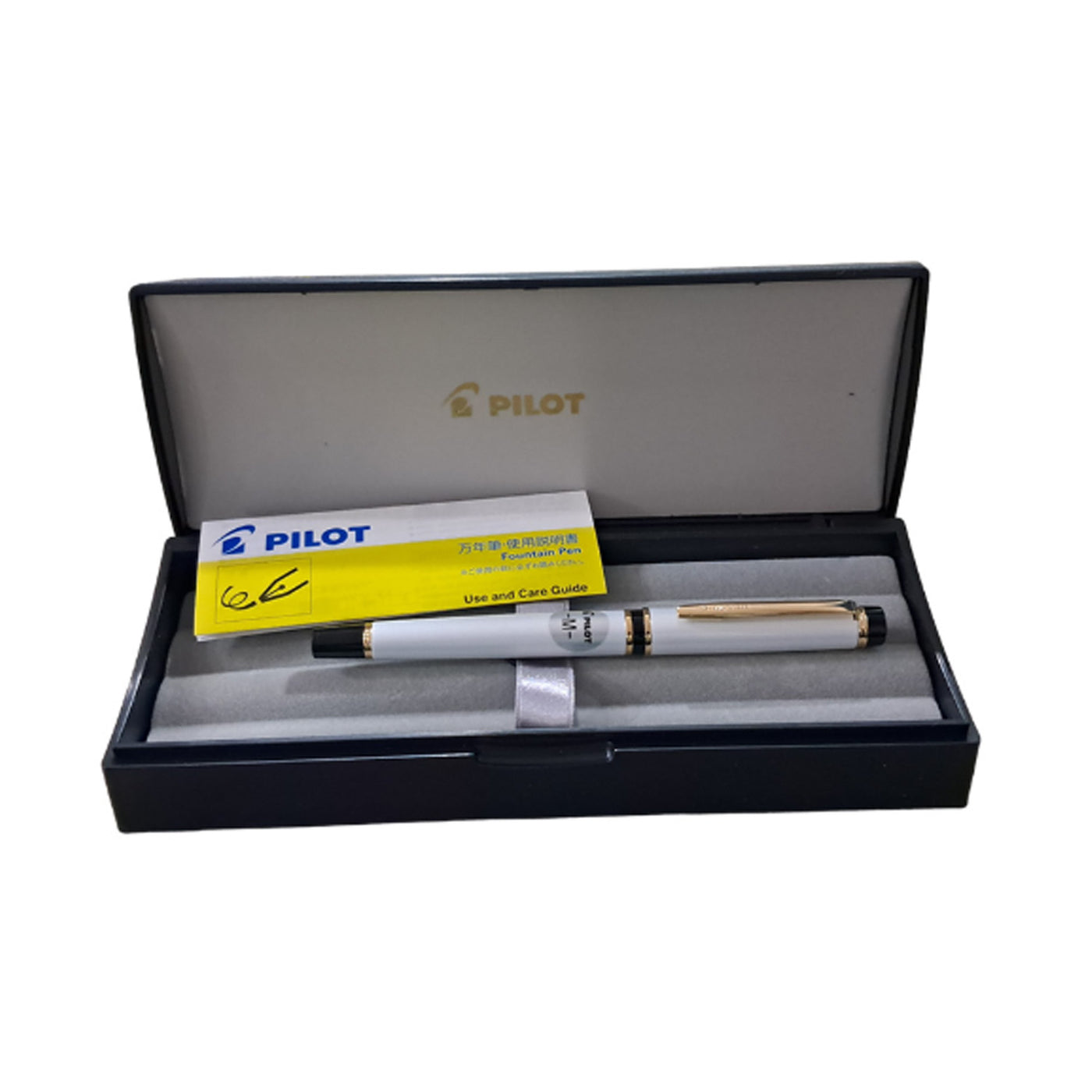 Pilot Grance Fountain Pen - Pearl White GT 10