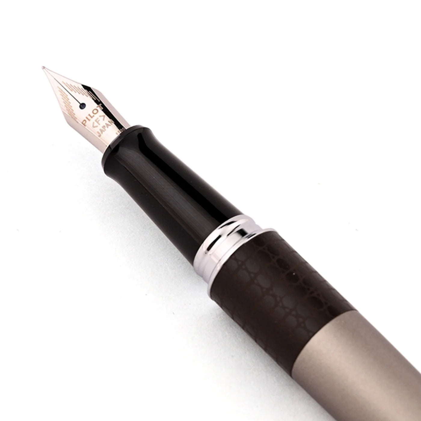 Pilot MR Animal Fountain Pen with Con40 Converter - Bronze Lizard CT