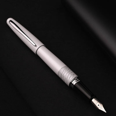 Pilot MR Animal Fountain Pen with Con40 Converter - White Tiger CT
