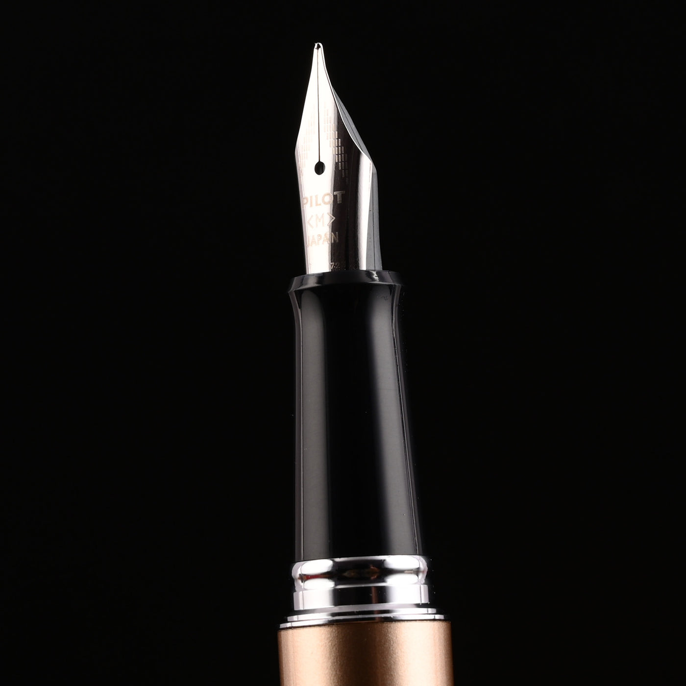 Pilot Metropolitan Fountain Pen with Con40 Converter - Gold Gloss CT