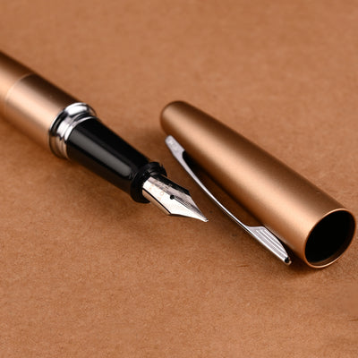 Pilot Metropolitan Fountain Pen with Con40 Converter - Gold Gloss CT