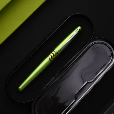 Pilot Metropolitan Retro Pop with Con40 Converter Fountain Pen - Green Marble CT