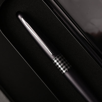 Pilot Metropolitan Retro Pop with Con40 Converter Fountain Pen - Grey Houndstooth CT