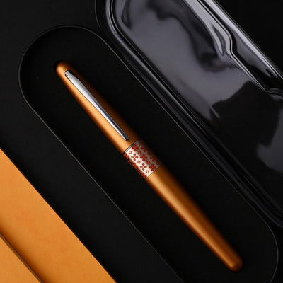 Pilot Metropolitan Retro Pop with Con40 Converter Fountain Pen - Orange Flower CT