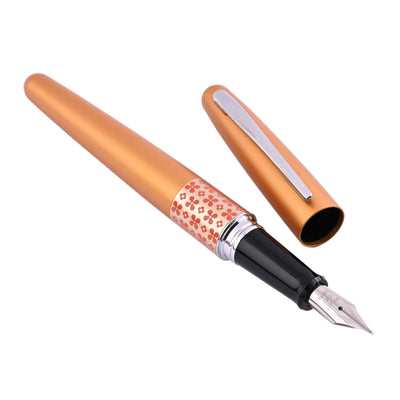 Pilot Metropolitan Retro Pop with Con40 Converter Fountain Pen - Orange Flower CT