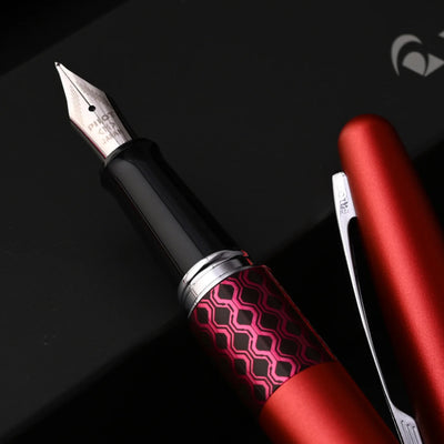 Pilot Metropolitan Retro Pop with Con40 Converter Fountain Pen - Red Wave CT