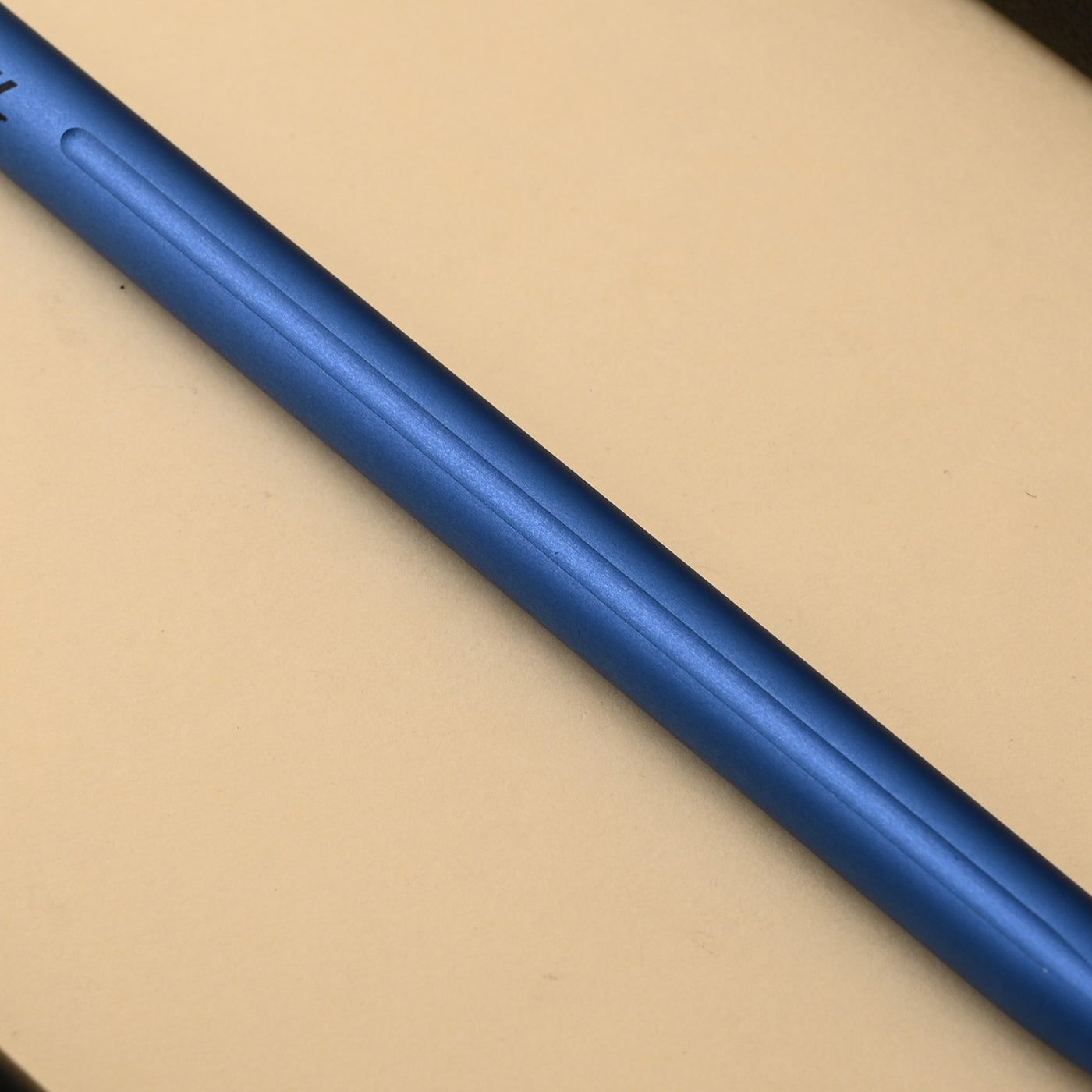 Pininfarina Segno Smart Maserati Edition Pencil - Blue 8