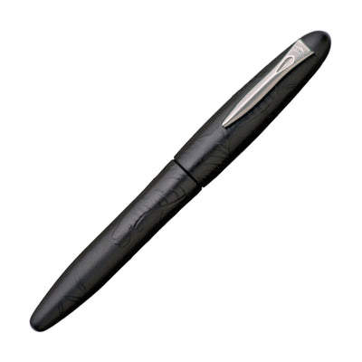 Platinum Izumo Fountain Pen, Shikkoku Black - 18K Gold Nib