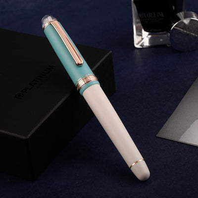 Platinum 3776 Century Shape of Heart Fountain Pen - Bluebird (Limited Edition) 15