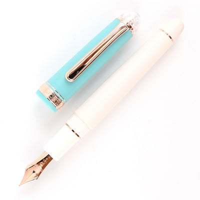 Platinum 3776 Century Shape of Heart Fountain Pen - Bluebird (Limited Edition) 2