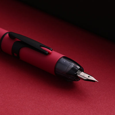 Platinum Curidas Fountain Pen Gift Set - Matte Red 12