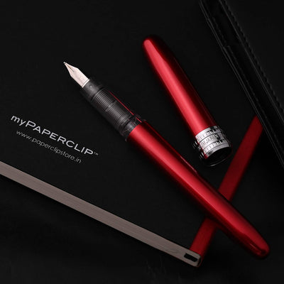 Platinum Gift Set - Plaisir Red Fountain Pen + myPAPERCLIP Black Notebook + myPAPERCLIP Black Card Holder Wallet 2
