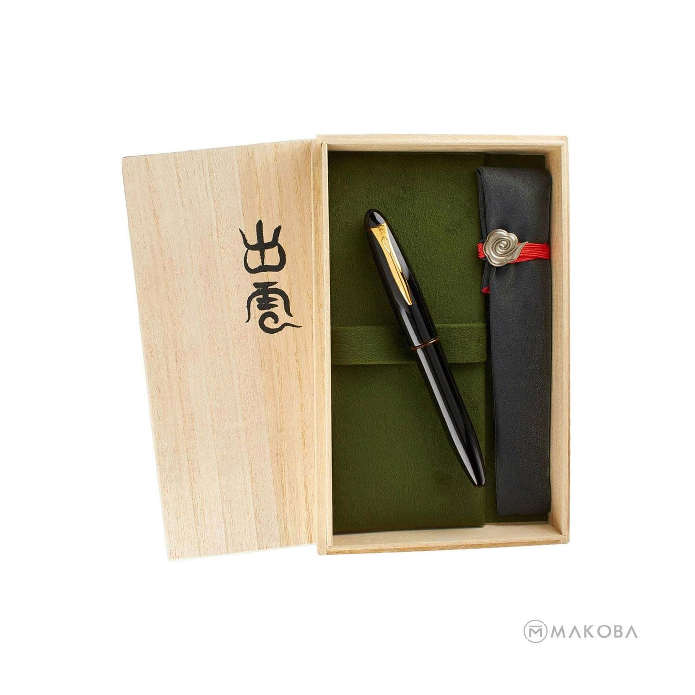 Platinum Izumo Tamenuri Fountain Pen Akatame Red - 18K Gold Nib 4
