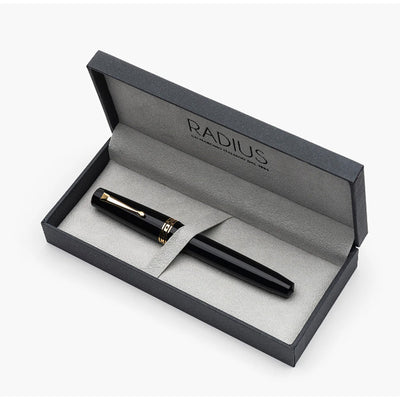 Radius 1934 Settimo Fountain Pen - Glossy Black GT 4