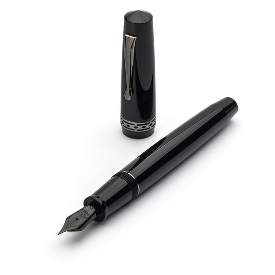 Radius 1934 Settimo Fountain Pen - Glossy Black RT