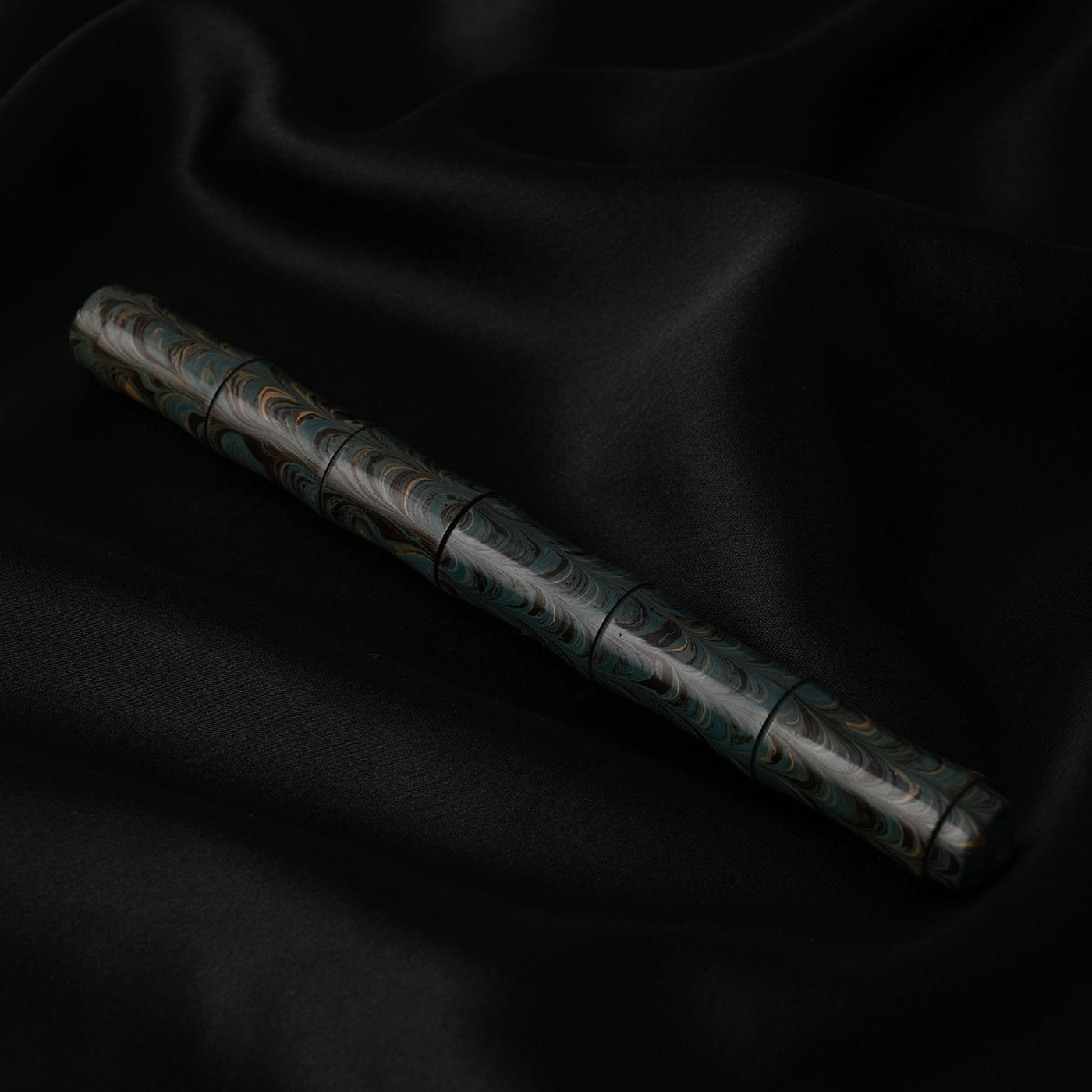 Ranga Thin Bamboo Ebonite Fountain Pen Green Black Ripple 10