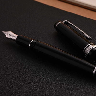 Sailor Professional Gear Slim Fountain Pen Black CT 15