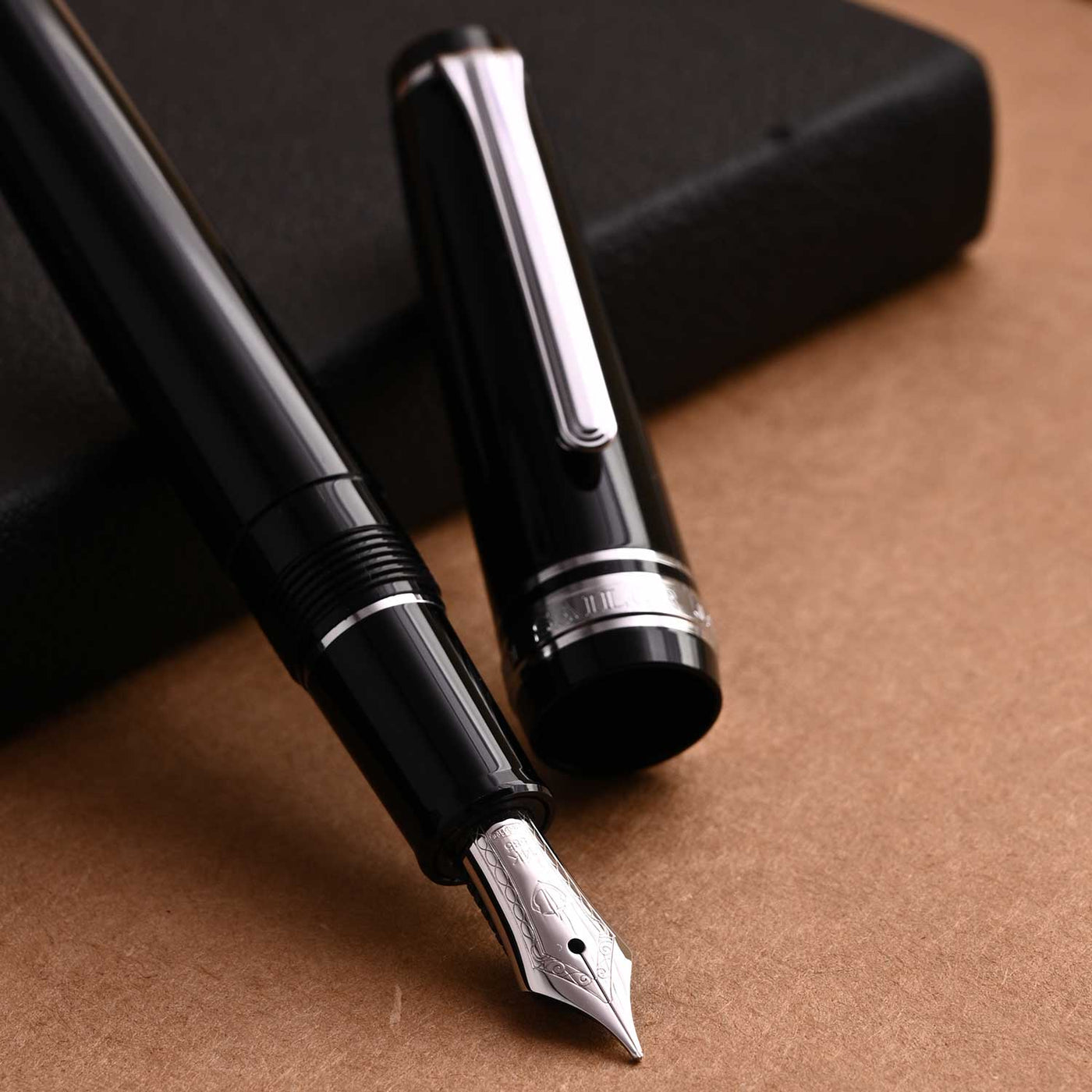 Sailor Professional Gear Slim Fountain Pen Black CT 11