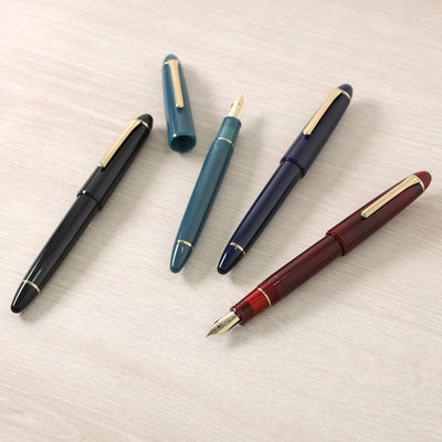 Sailor 1911L Casual Fountain Pen - Red GT