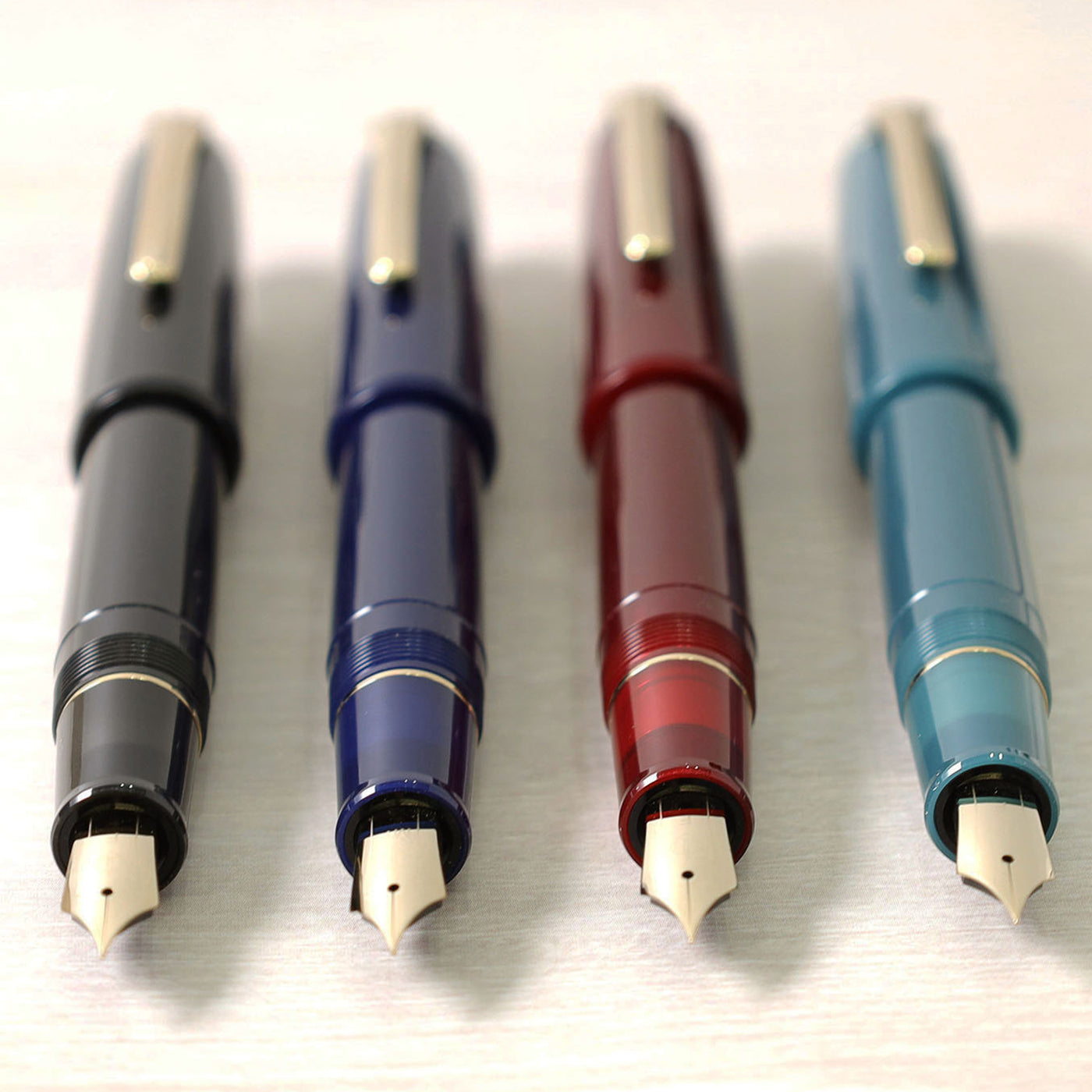 Sailor 1911L Casual Fountain Pen - Red GT