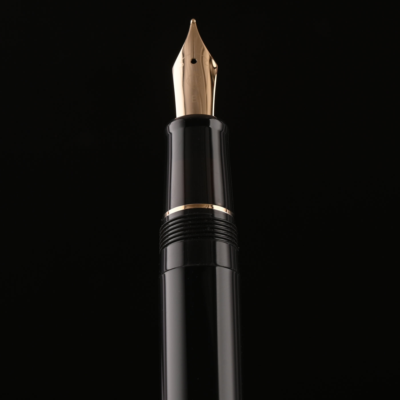 Sailor 1911L Casual Muted Fountain Pen - Black GT 10