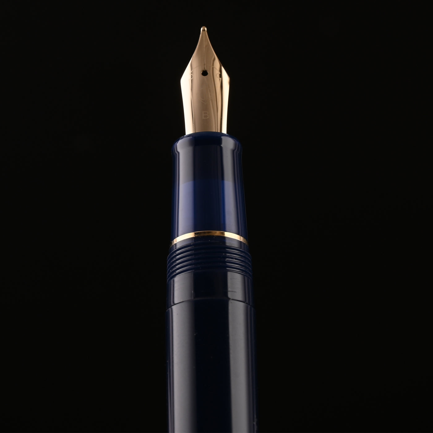 Sailor 1911L Casual Muted Fountain Pen - Blue GT 11