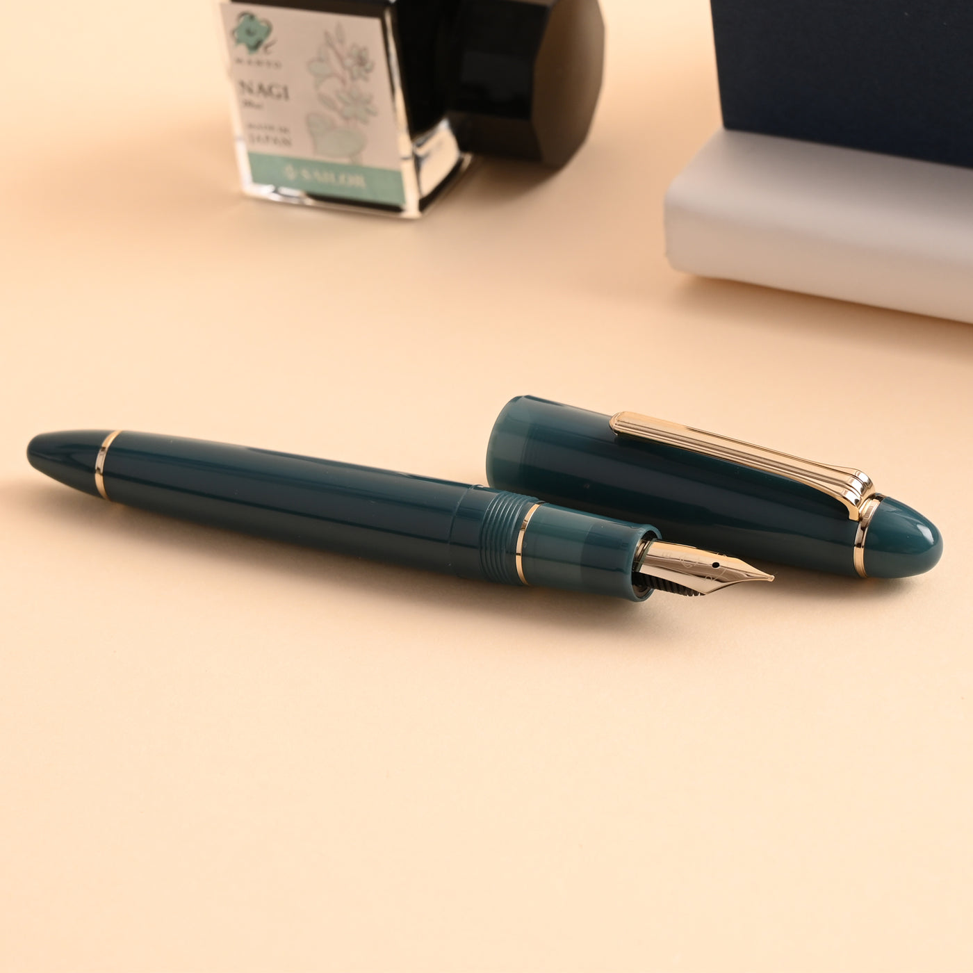 Sailor 1911L Casual Muted Fountain Pen - Green GT 8