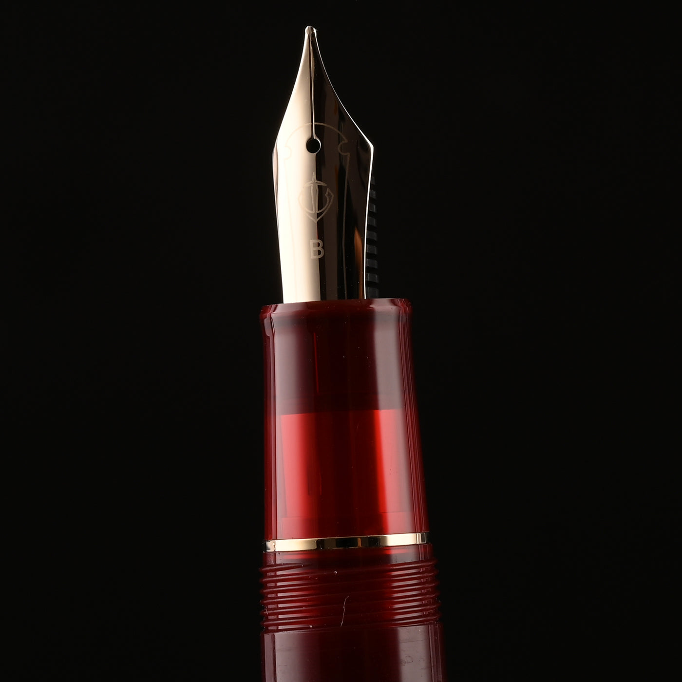 Sailor 1911L Casual Muted Fountain Pen - Red GT 10