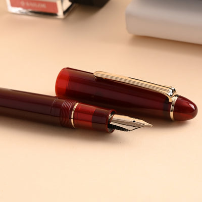 Sailor 1911L Casual Muted Fountain Pen - Red GT 8