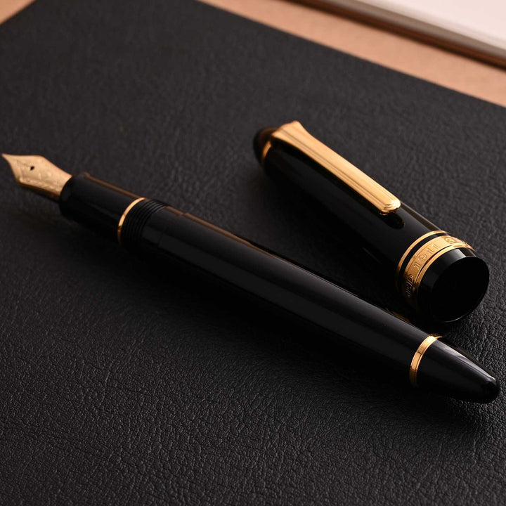Sailor 1911S 21K Gold Black GT Fountain Pen | Shop Online | Sailor