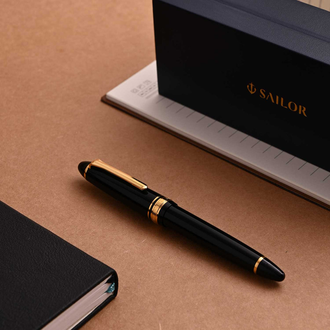 Sailor 1911S 21K Gold Black GT Fountain Pen | Shop Online | Sailor