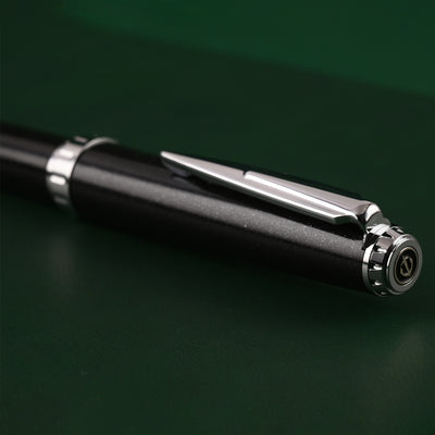 Sailor Reglus Fountain Pen - Black CT 10