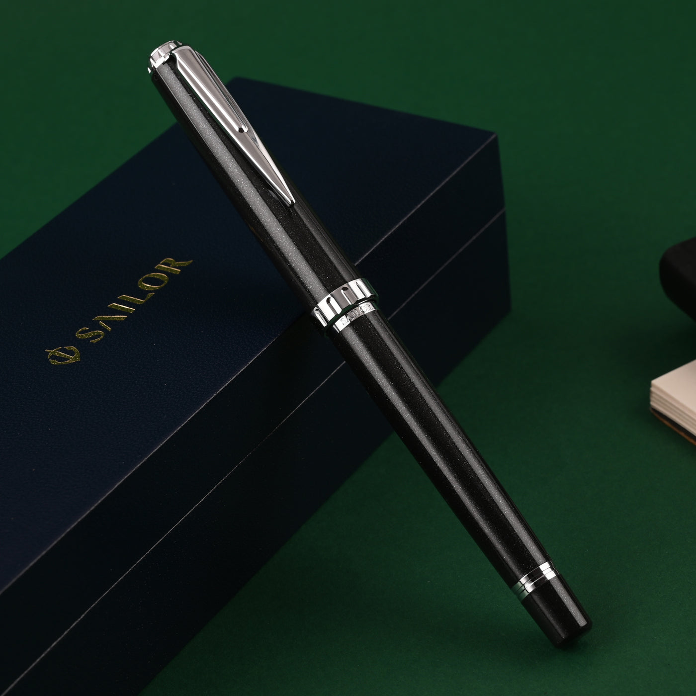 Sailor Reglus Fountain Pen - Black CT 13