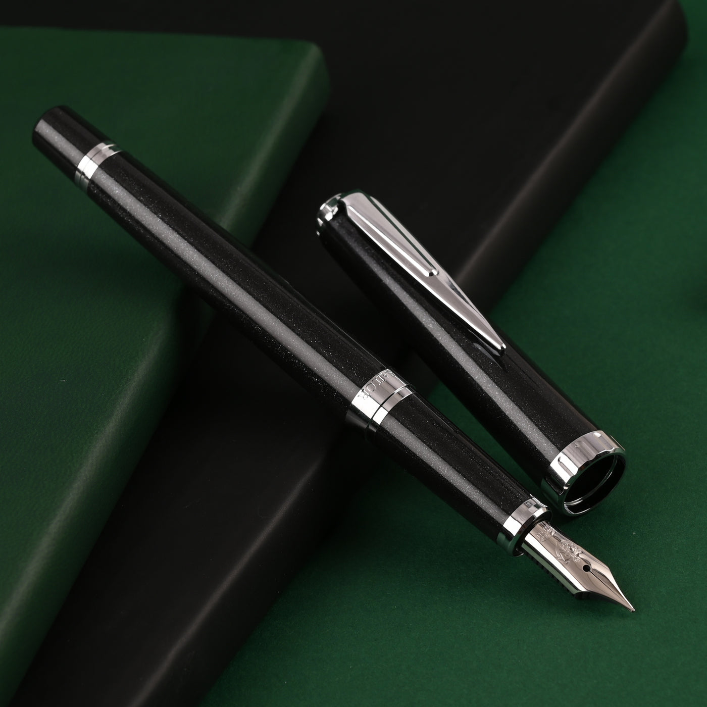 Sailor Reglus Fountain Pen - Black CT 8