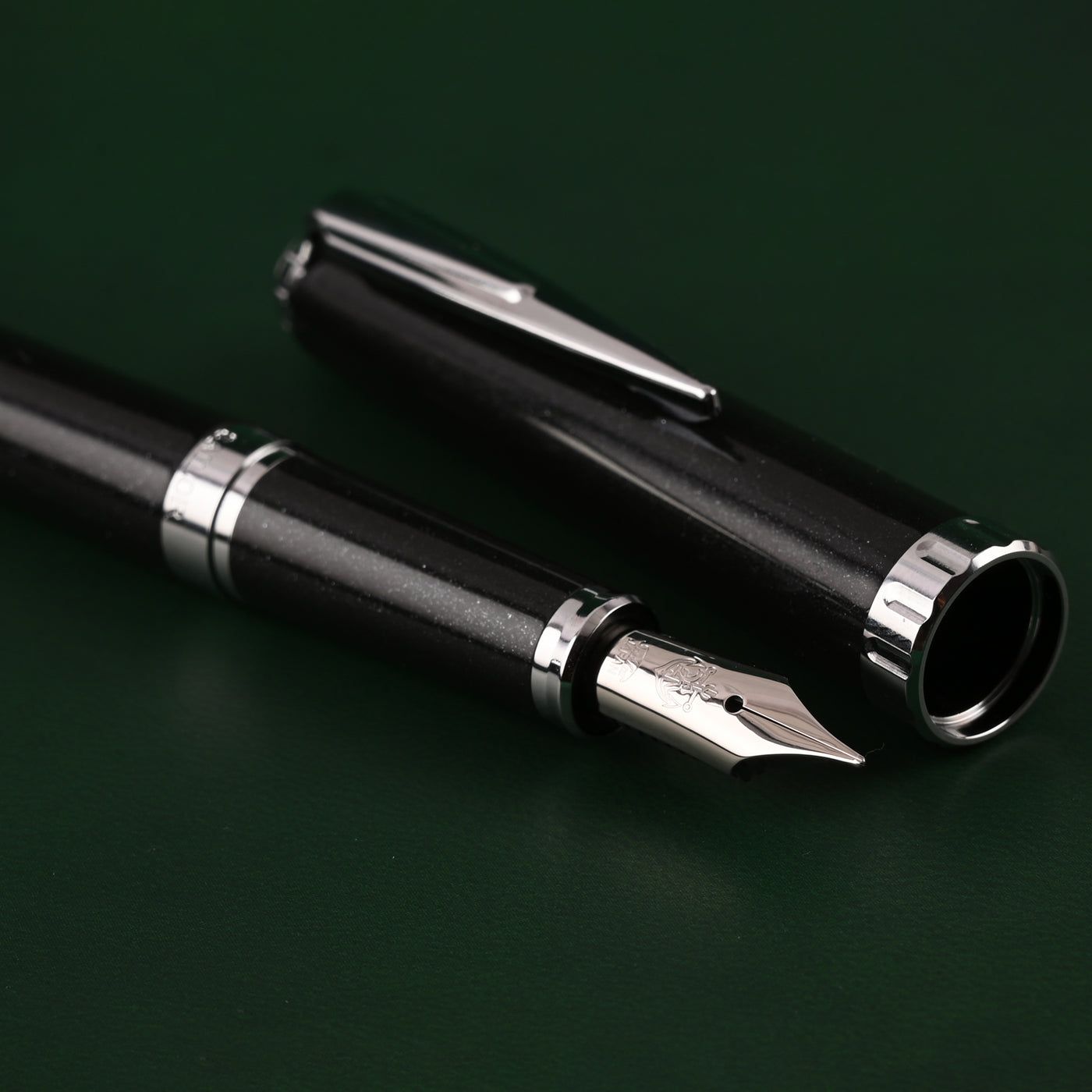 Sailor Reglus Fountain Pen - Black CT 9