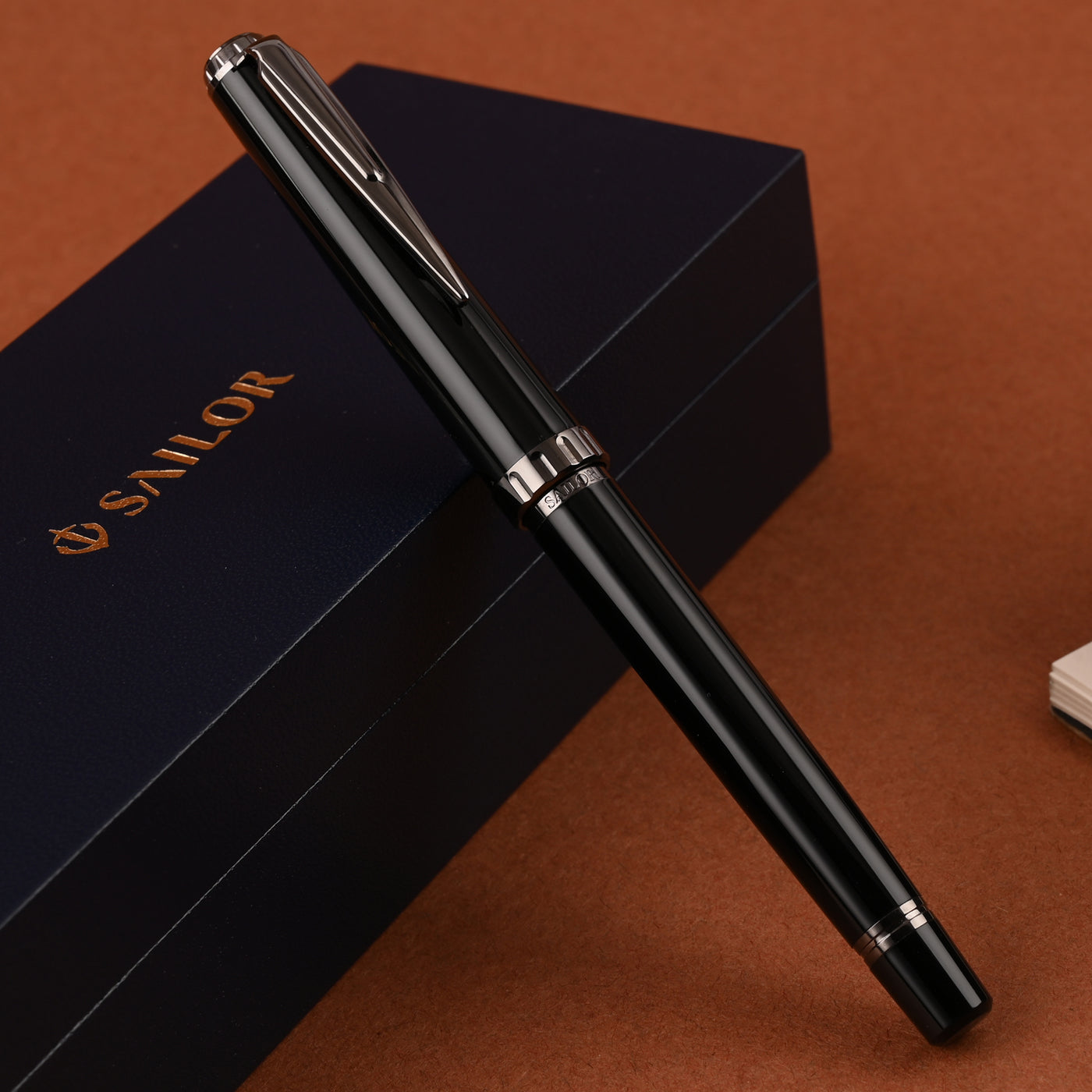 Sailor Reglus Fountain Pen - Black RT 13