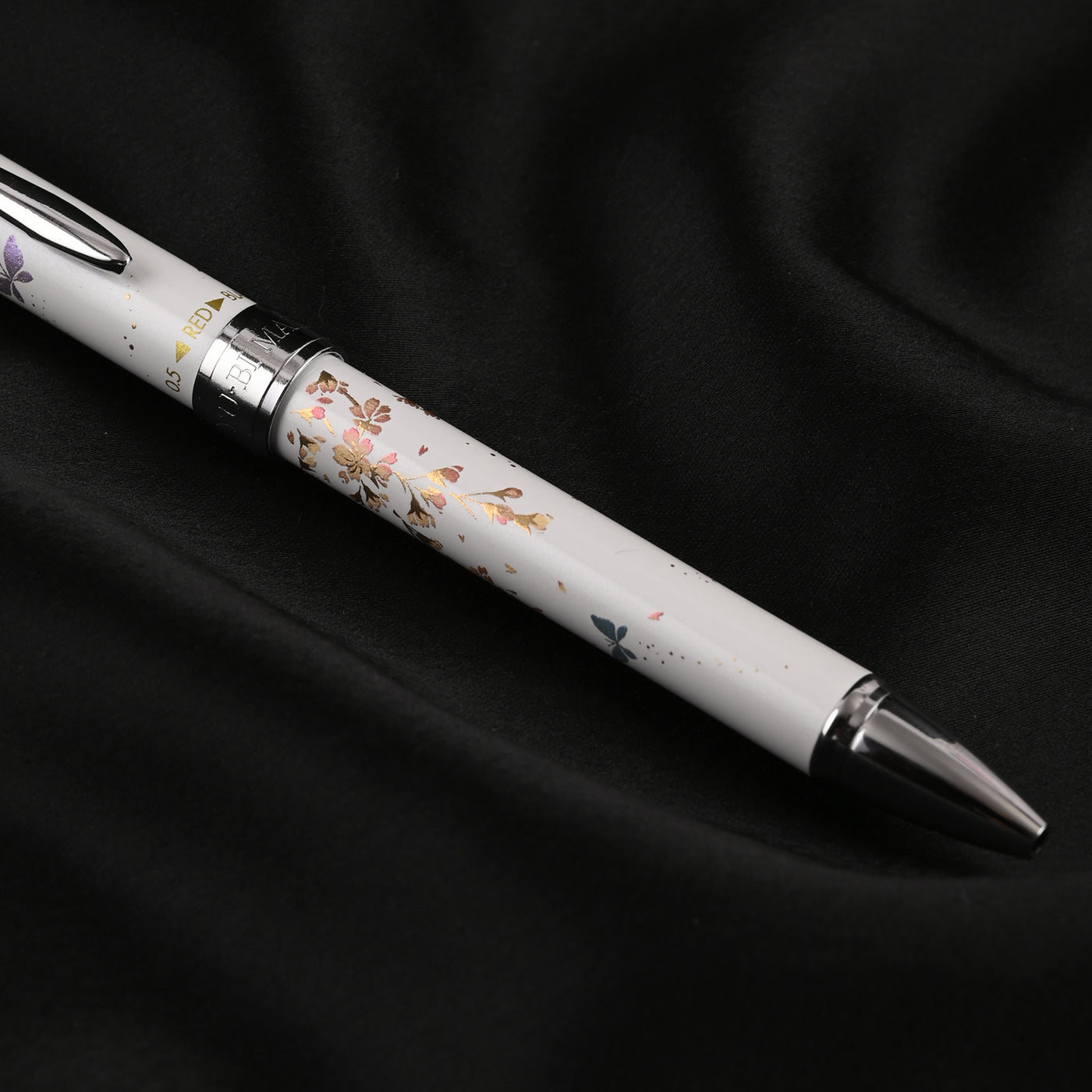 Sailor Yubi Maki-e Shidarezakura White Weeping Cherry Multifunction Pen 8