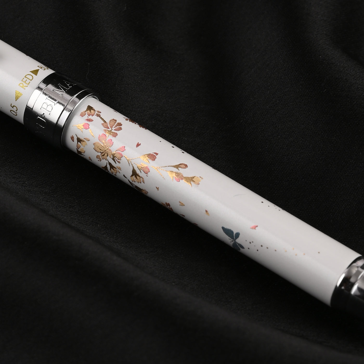 Sailor Yubi Maki-e Shidarezakura White Weeping Cherry Multifunction Pen 9