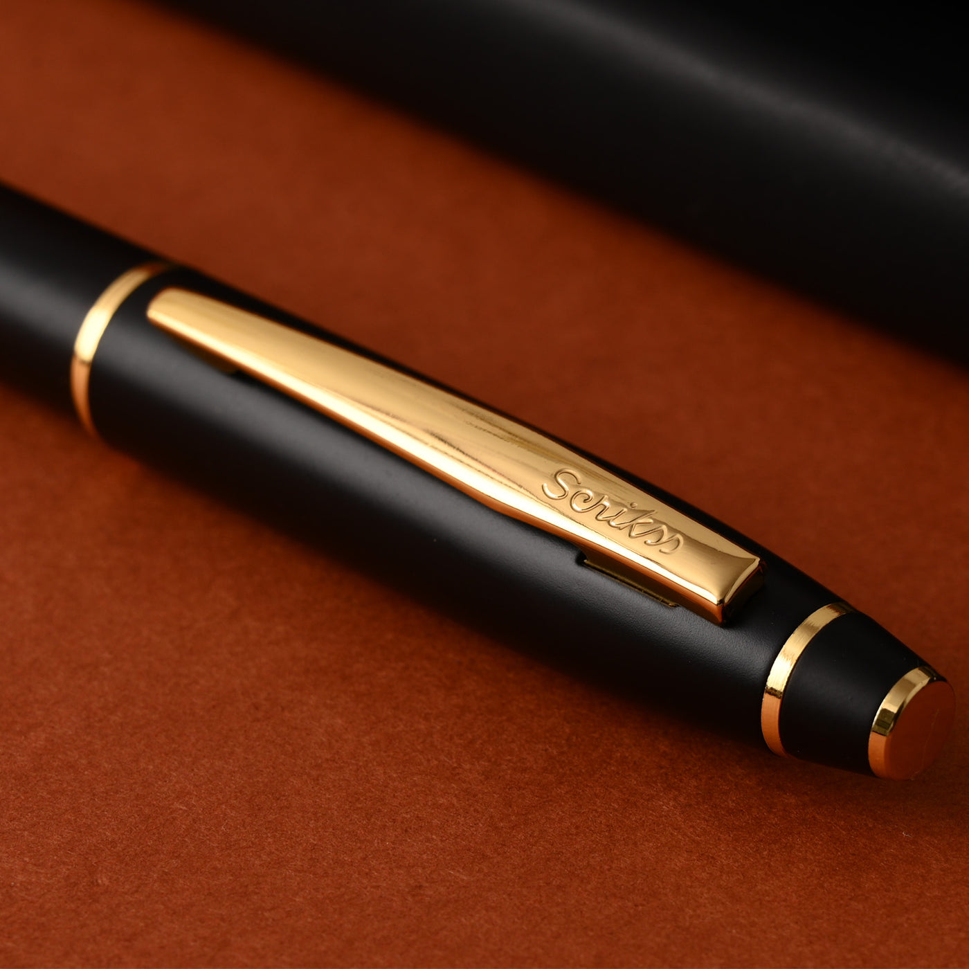 Scrikss Noble 35 Fountain Pen - Matt Black GT 10