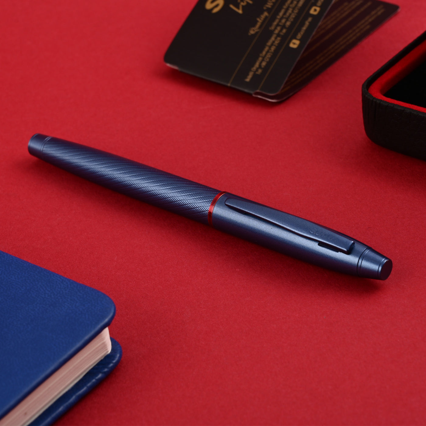 Scrikss Noble 35 Fountain Pen - Metallic Blue PVD