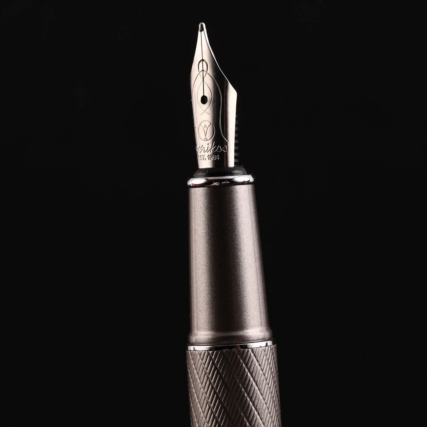 Scrikss Noble 35 Fountain Pen - Titanium PVD 12