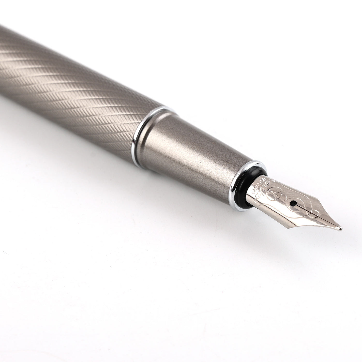 Scrikss Noble 35 Fountain Pen - Titanium PVD 4