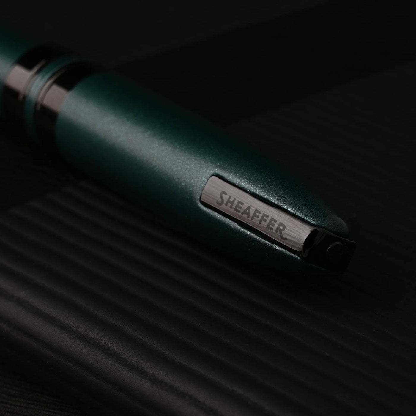 Sheaffer Icon Fountain Pen - Metallic Green PVD 10
