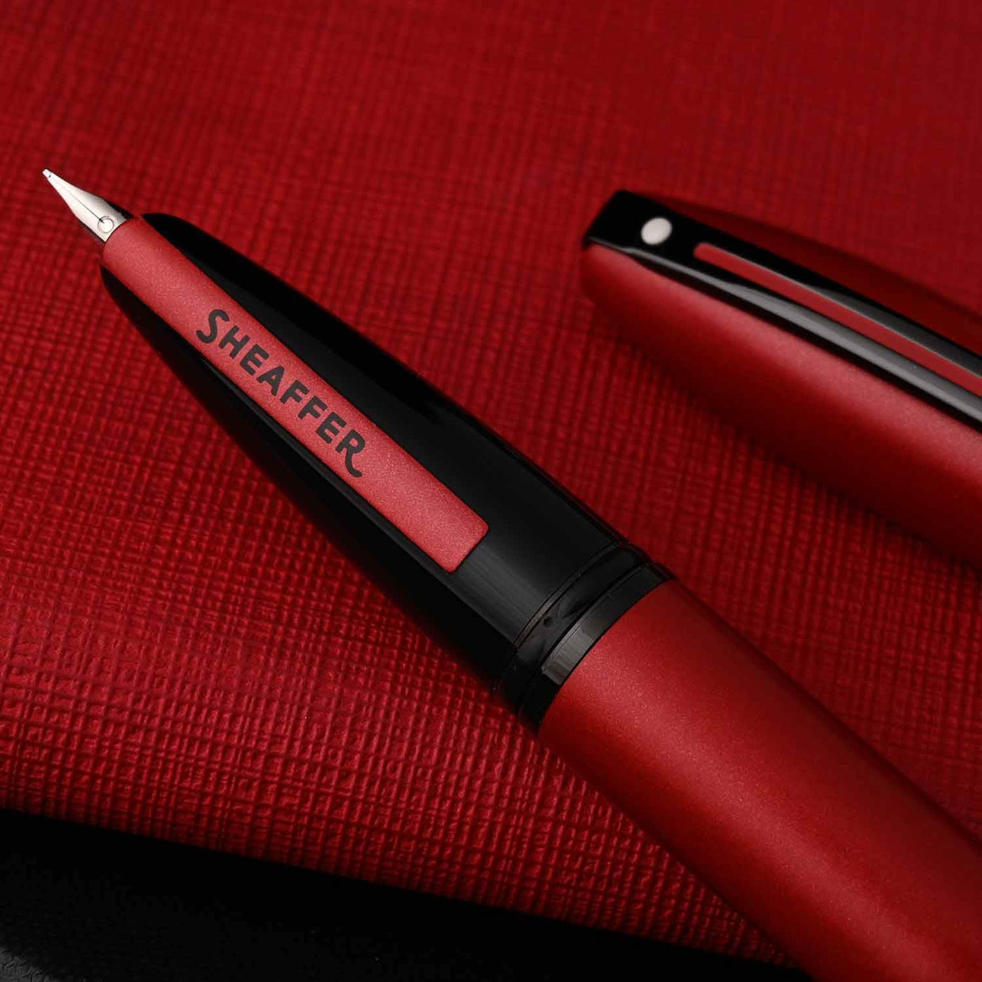 Sheaffer Icon Fountain Pen - Metallic Red PVD 8