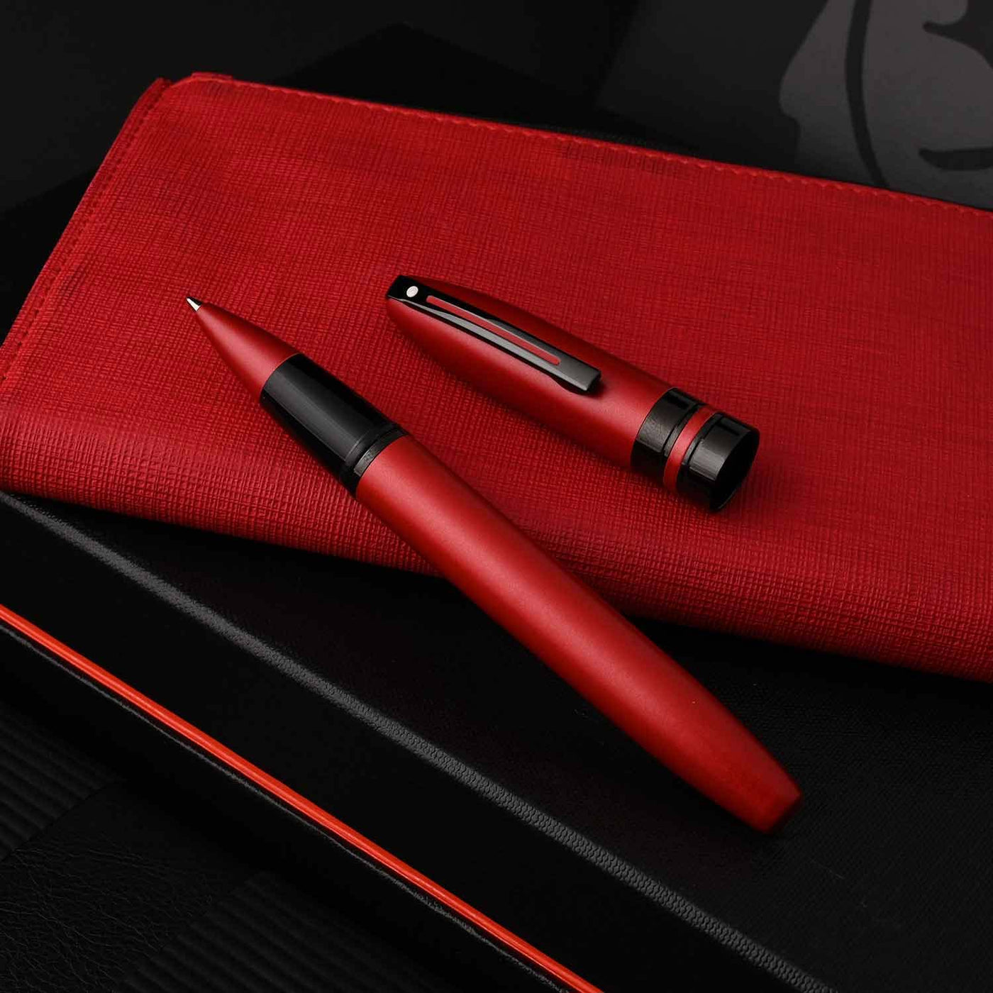 Sheaffer Icon Roller Ball Pen - Metallic Red PVD 7